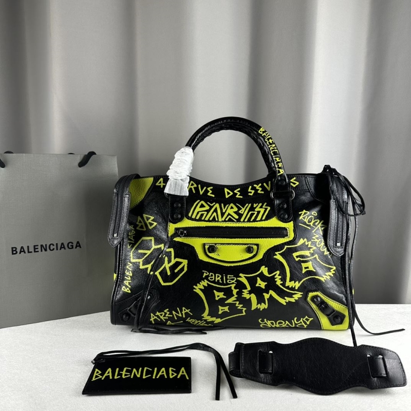 Ba*len*cia*ga top handle bags